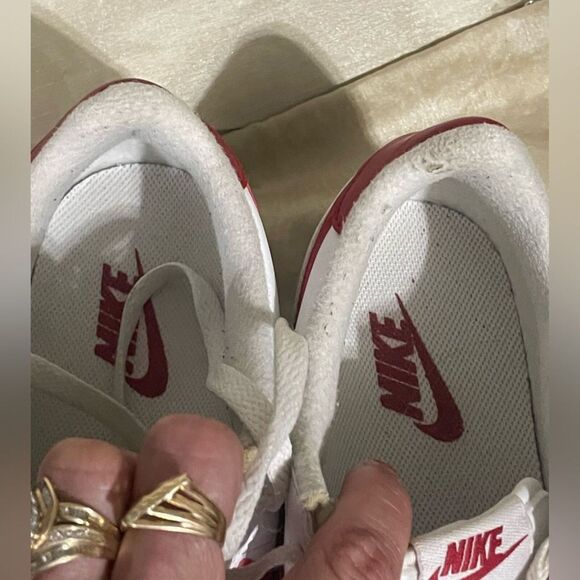 Nike Cortez Forrest Gump Basic White Varsity Red 819719-103 - Size 8‎ - Picture 8 of 13